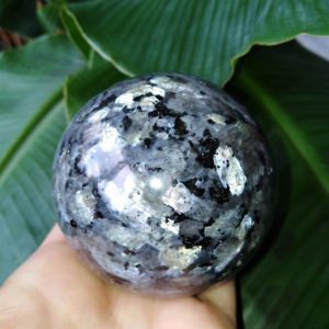 Sfera Larvikite 6.8cm