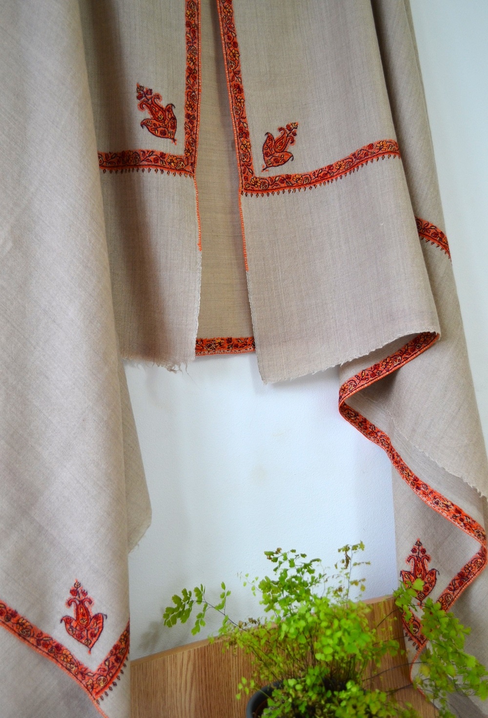 Sal Lana Casmir Autentic, Brodat Manual, 230*230cm - imagine 10