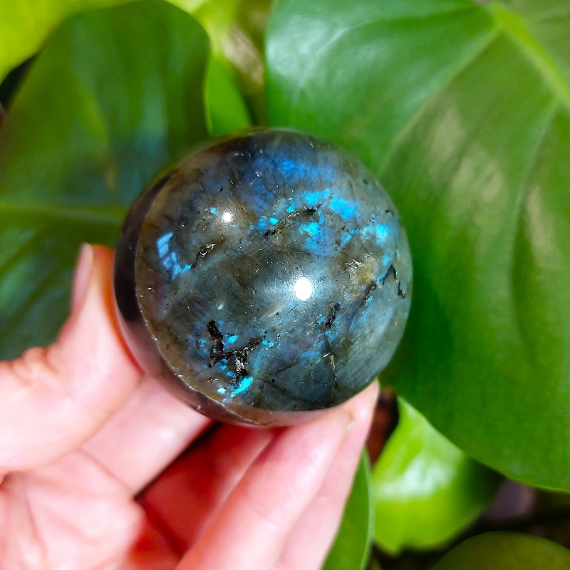 Sfera Labradorit 5.2cm