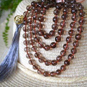 Mala Budista Cuart Fumuriu 8mm, cu noduri