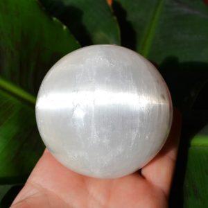 Sfera Selenit Natural 6.7 cm