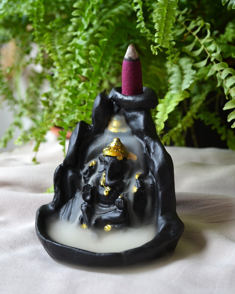 Cascada de fum Ganesha cu conuri backflow - imagine 3